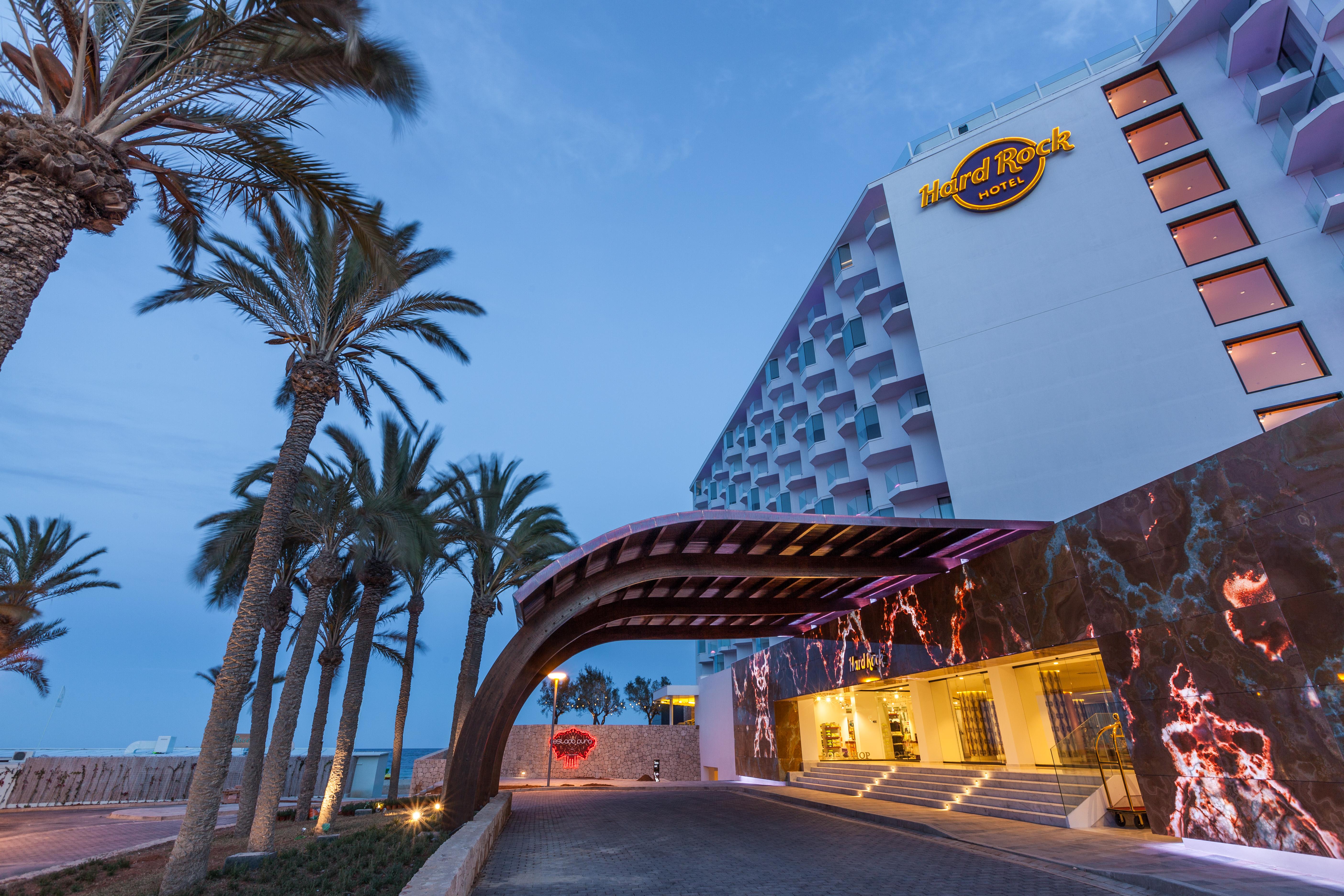 Hard Rock Ibiza Hotel Platja d'en Bossa